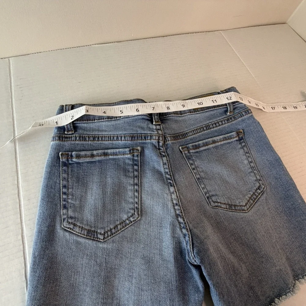 Jordache Distressed Cut Off Denim Shorts Button Fly 5 Pocket Girls Size 10